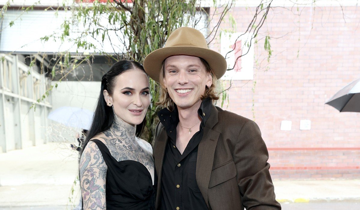 Jamie Campbell Bower Wife Is Jamie Campbell Bower Married Abtc