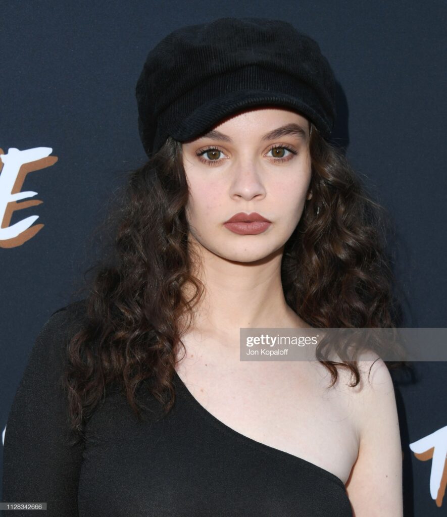 Sabrina Claudio Biography; Net Worth, Age, Height And Songs ABTC