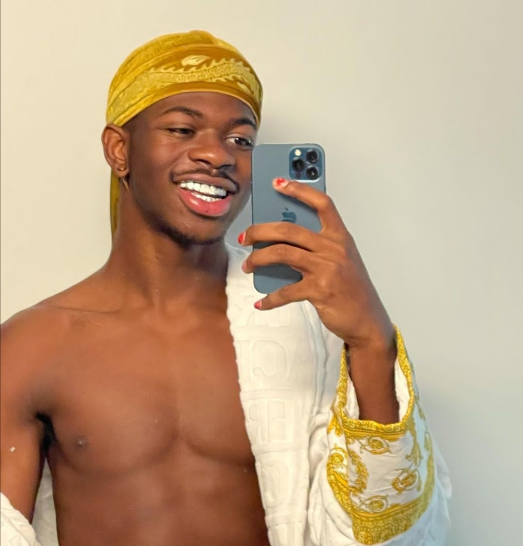 Does Lil Nas X have a girlfriend? Who is Lil Nas X in a relationship with?  - ABTC