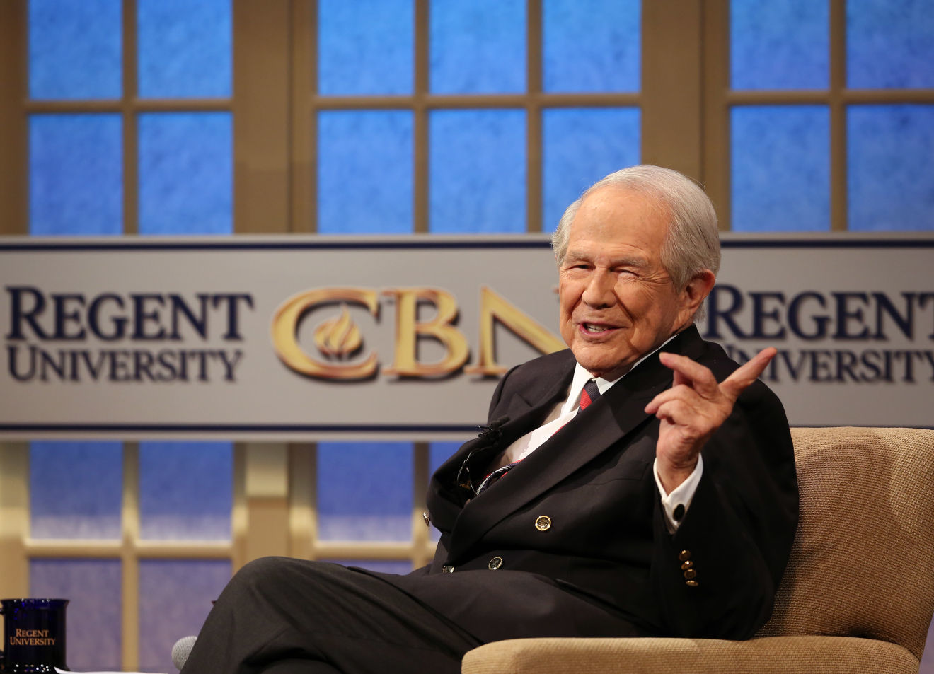 Pat Robertson Biography Net Worth Age Son And Wife Abtc 8051