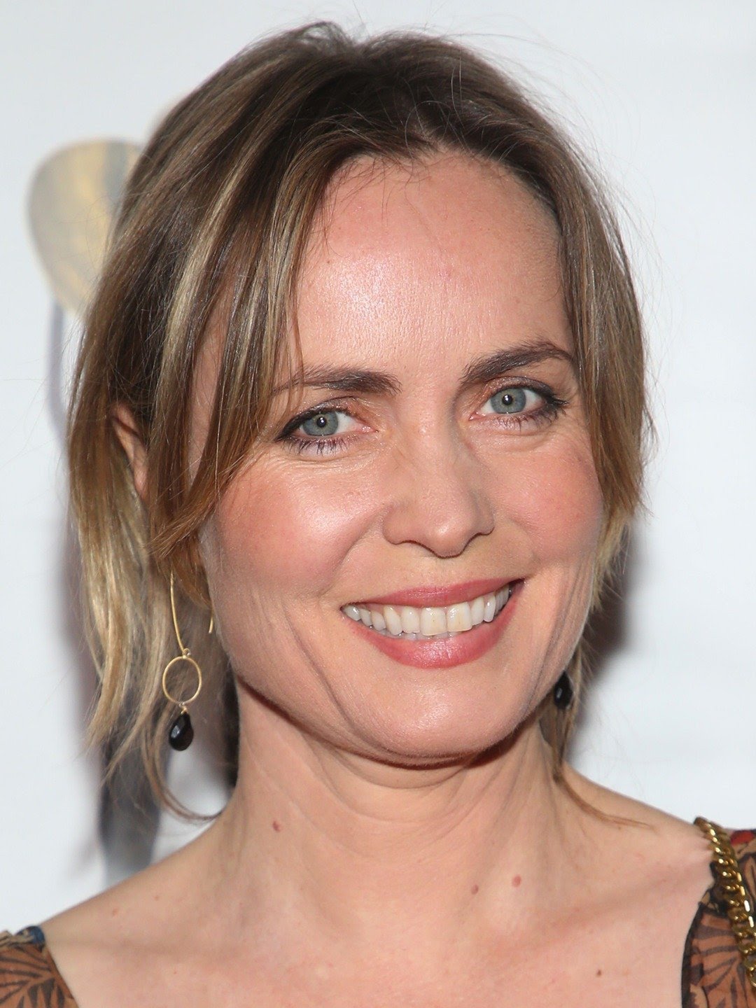 Radha Mitchell Biography; Net Worth, Age, Height, Husband, Parents, Movies  And TV Shows - ABTC