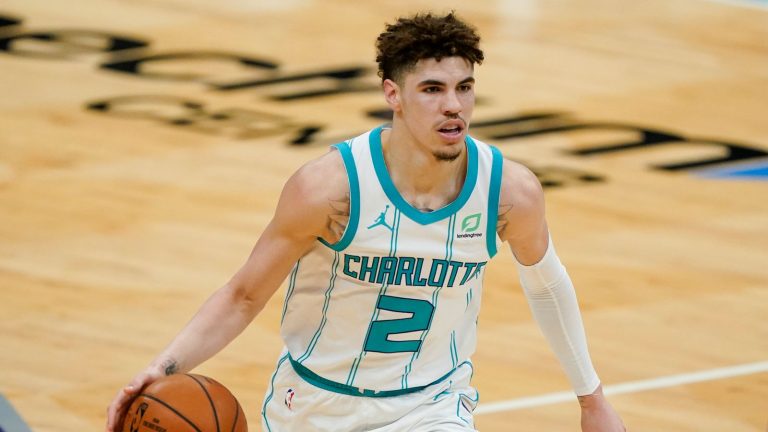 LaMelo Ball Height In Feet, Wallpaper, Age, Weight, Position, Shoes ...