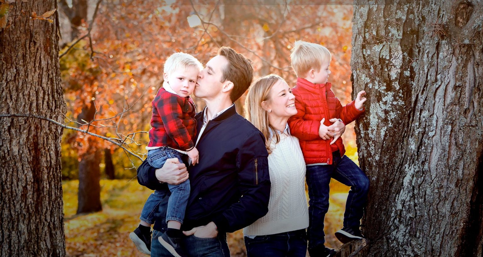 Josh Hawley Wife: Erin Morrow Hawley Age, Wikipedia, Net Worth, Wedding ...