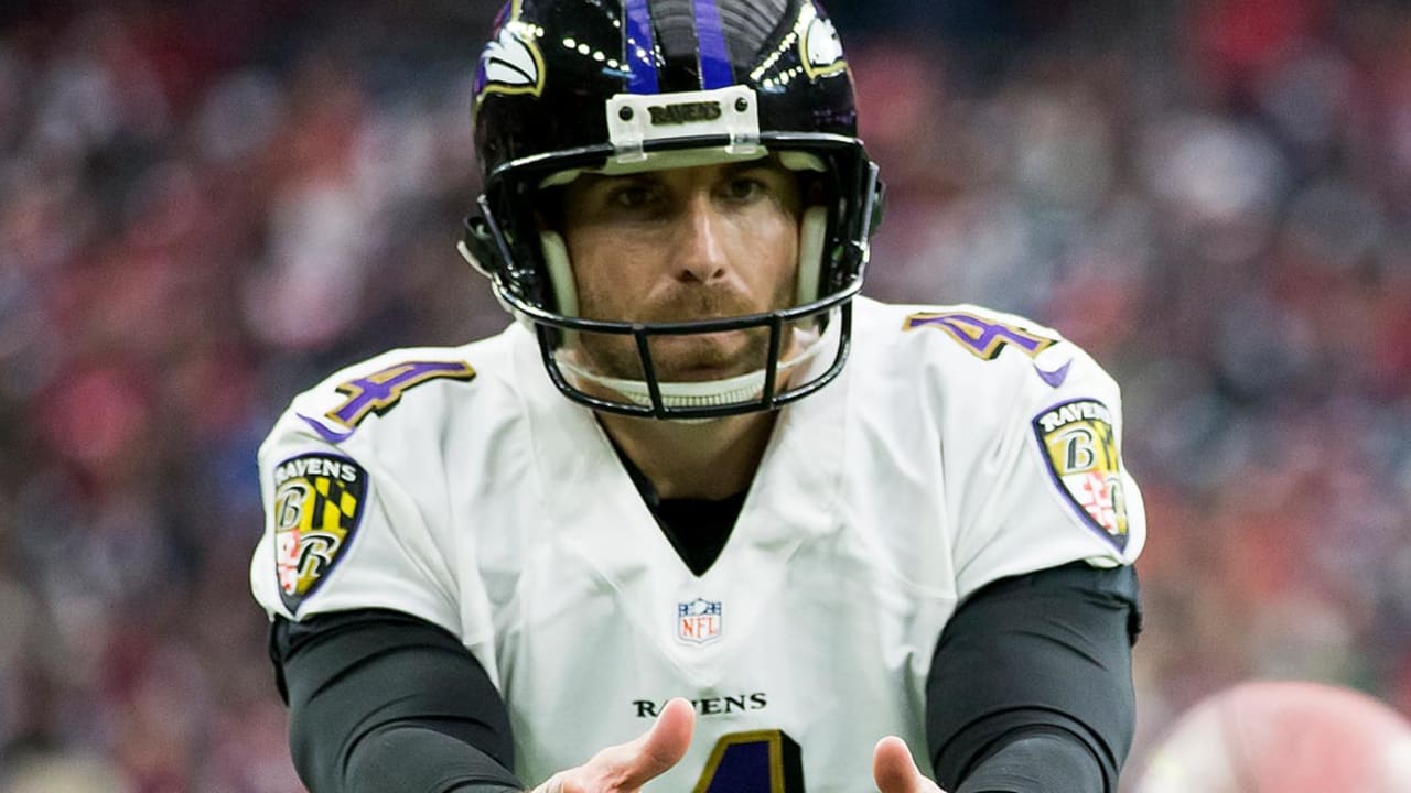 Baltimore Ravens' Sam Koch (4) during an NFL football game against the  Philadelphia Eagles, Sunday, Oct. 18, 2020, in Philadelphia. The Ravens  defeated the Eagles 30-28. (AP Photo/Rich Schultz Stock Photo - Alamy