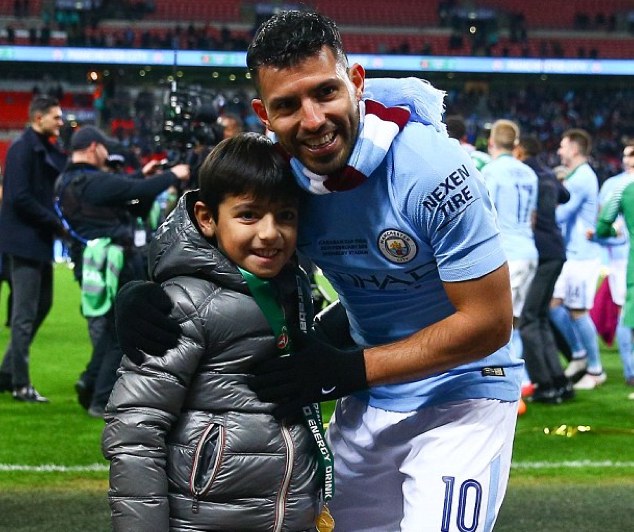 Benjamin and Sergio Aguero