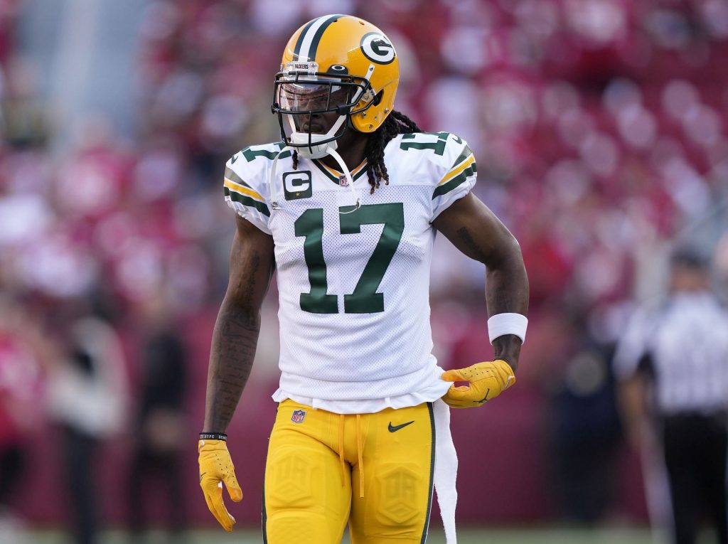 Davante Adams Contract, Salary, Net Worth, Height, Draft, Age, College