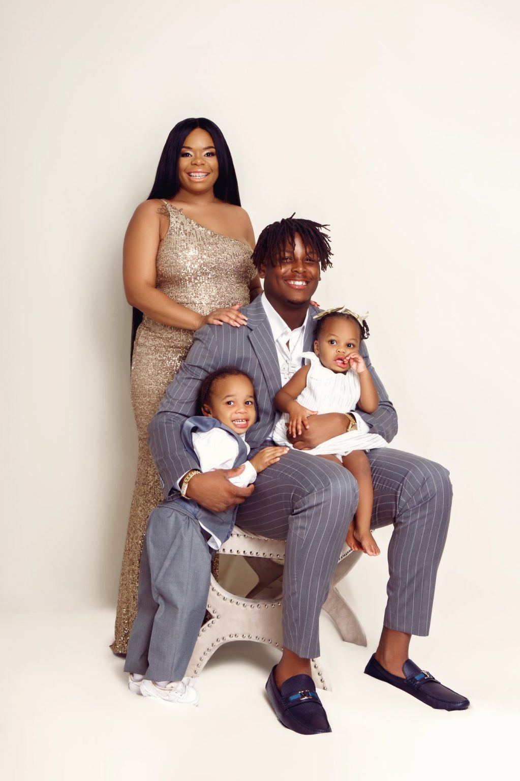 Jaylon Ferguson Wife: Is Jaylon Ferguson Married? Who Is Jaylon ...