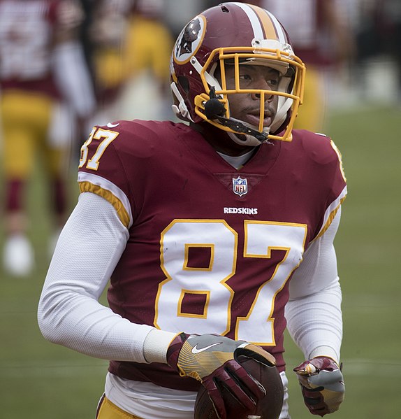 Landover, MD, USA. 16th Sep, 2018. Washington Redskins TE #87 Jeremy  Sprinkle takes the field before a NFL football game between the Washington  Redskins and the Indianapolis Colts at FedEx Field in