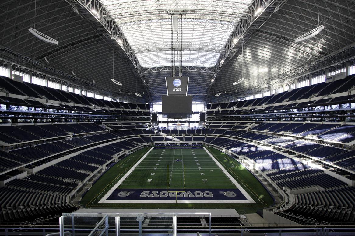 how big is the dallas cowboys stadium