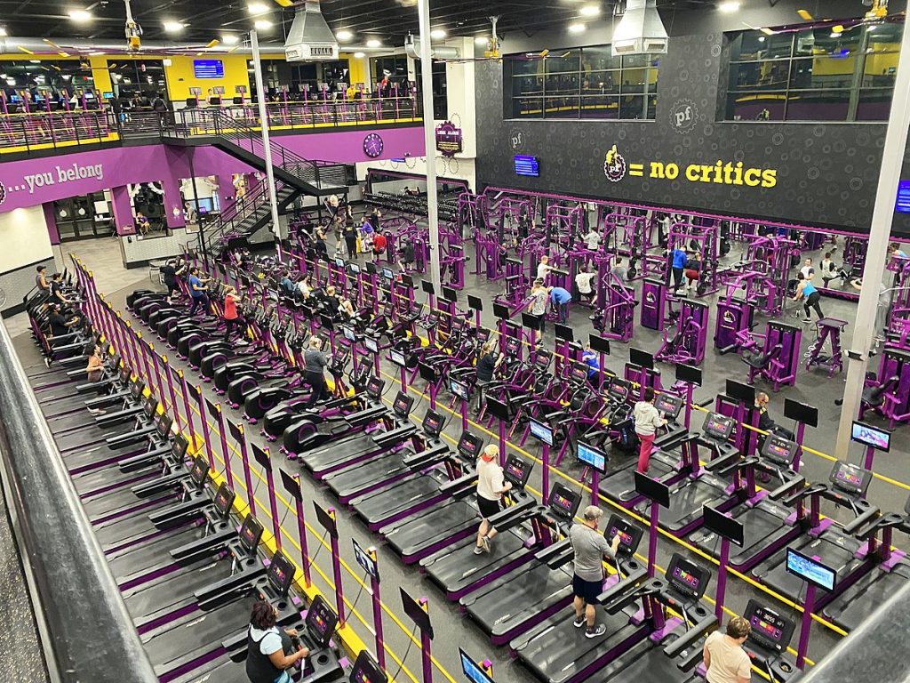 Is planet fitness open july 4th
