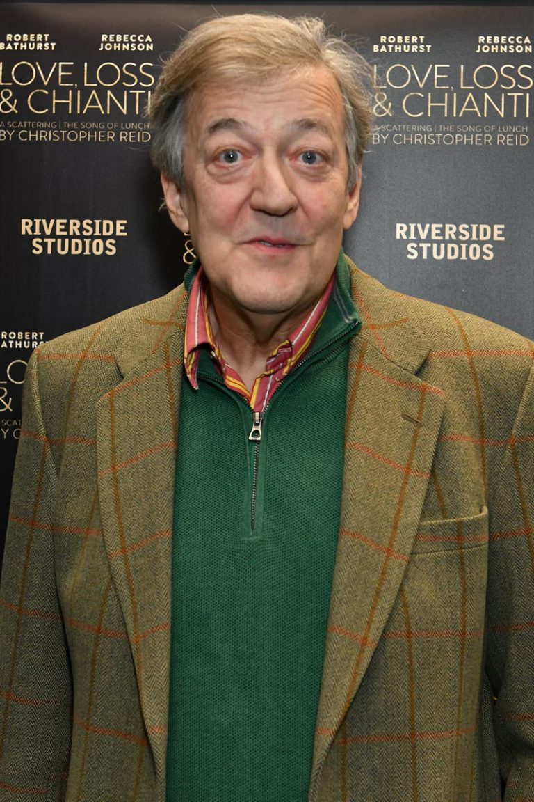 What Is Up With Stephen Fry S Nose Where Was Stephen Fry Born ABTC