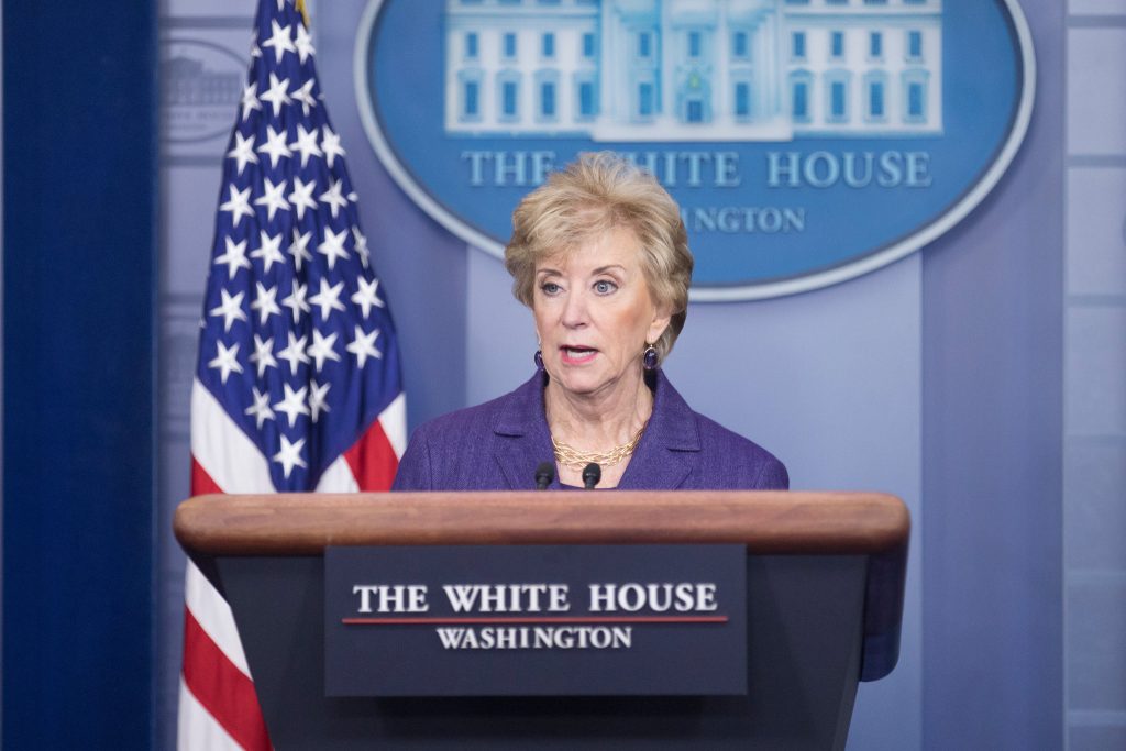 Linda McMahon Net Worth, Young, Age, Husband, Action Figure, Daughter, Wheelchair ABTC