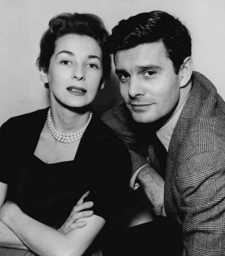 Leonard Bernstein Wife Who Was Felicia Montealegre ABTC   Felicia Montealegre And Leonardo Bernstein Credit Wikipedia 768x877 