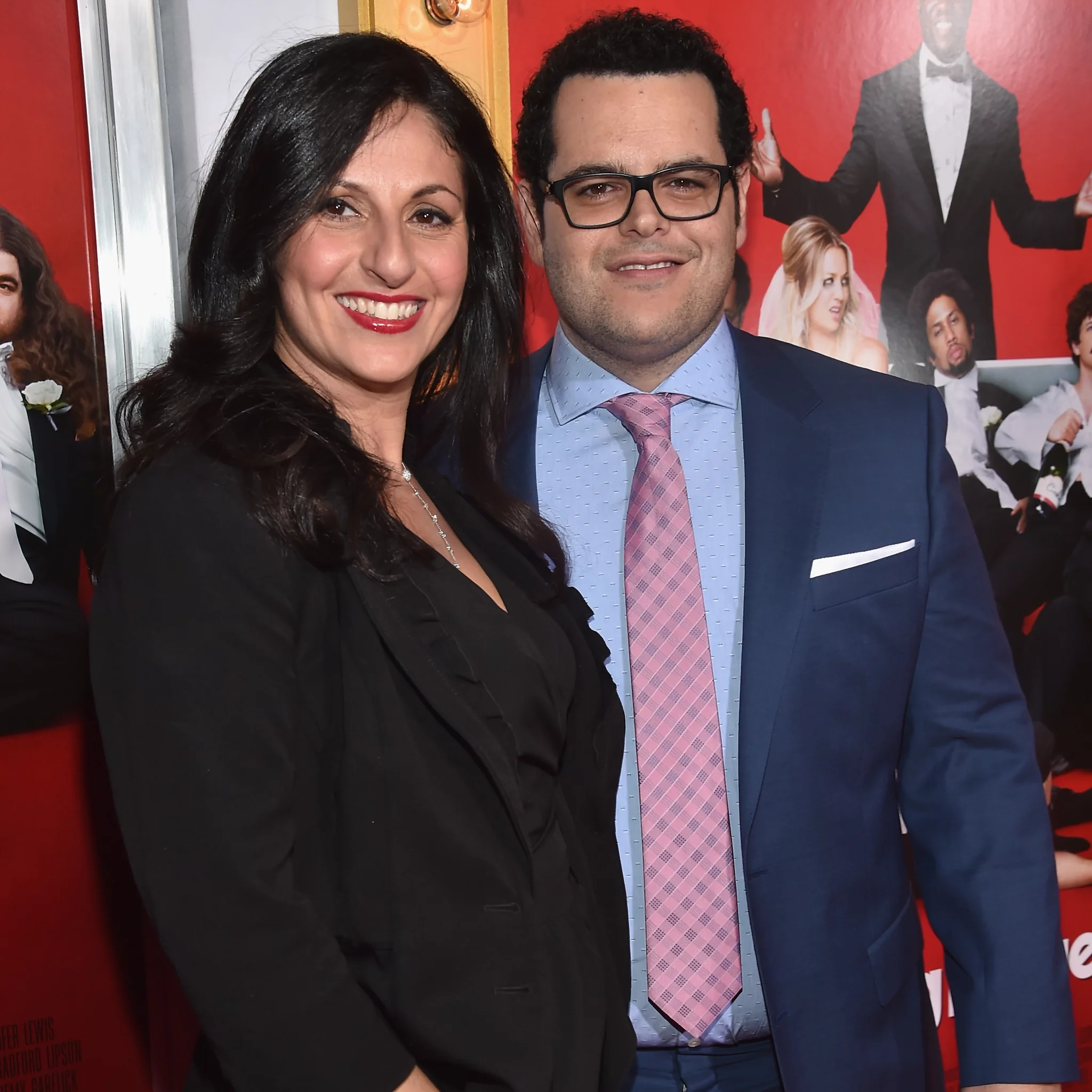 How did Josh Gad meet his wife? - ABTC