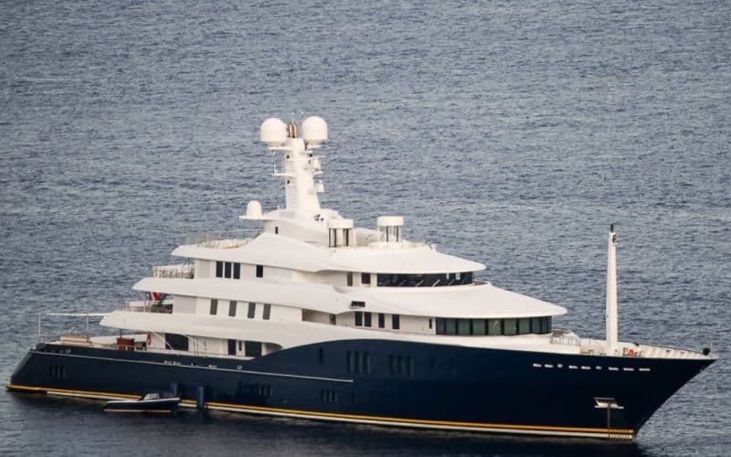 ronald perelman yacht