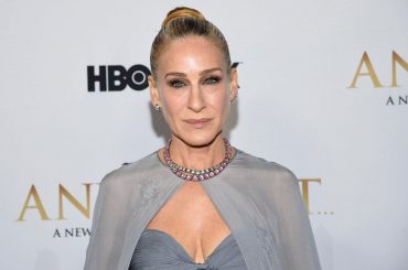 Sarah Jessica Parker Age, Religion, Movies and Tv Shows, Awards - ABTC