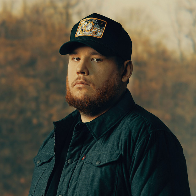 How many 1 songs does Luke Combs have? What's Luke Combs most popular