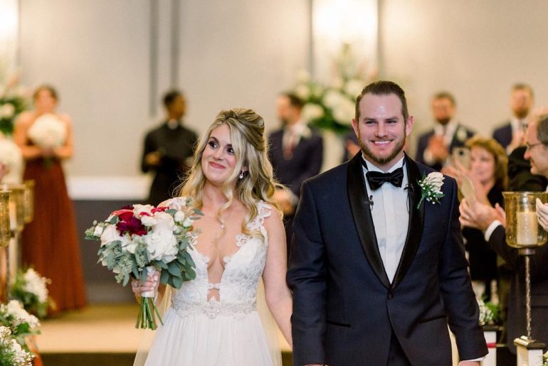 Kellie: Who Is Max Muncy's Wife? - Abtc