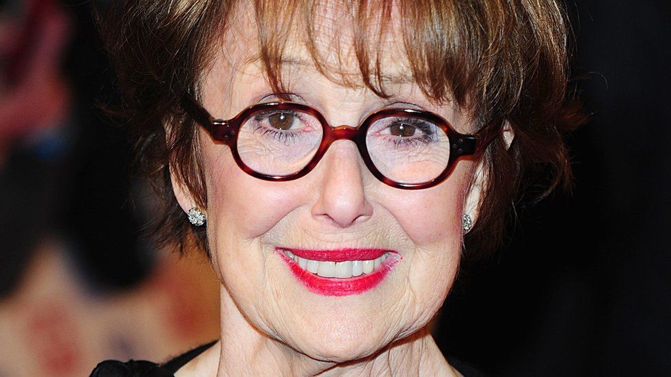 Una Stubbs