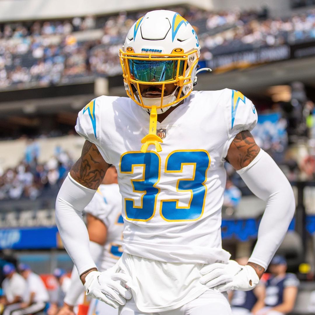 Derwin James Jr Stats, Contract, Weight, Jersey, Injury, Height - ABTC