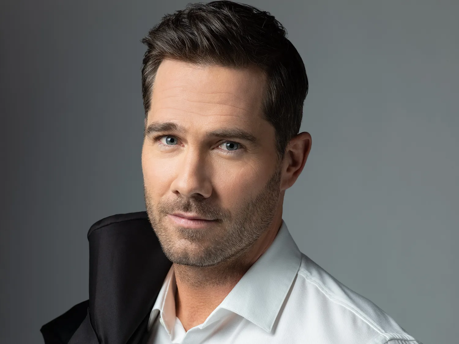 Is Luke Macfarlane Gay? - ABTC