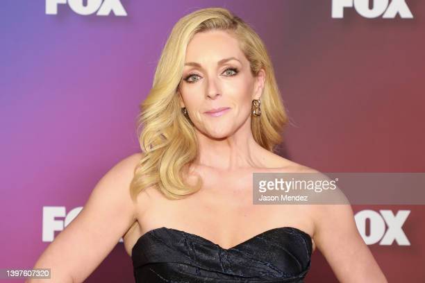 Jane Krakowski Net Worth: How rich is Jane Krakowski? - ABTC