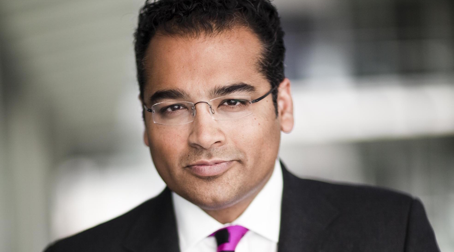 Where Is Krishnan Guru-Murthy From? Who Are Channel 4 News Readers? - ABTC