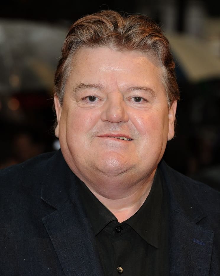 Robbie Coltrane Height: How Tall Was Robbie Coltrane? - ABTC