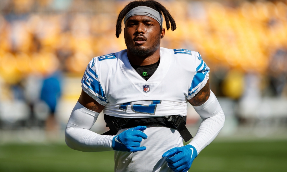 Lions' Saivion Smith exits game in ambulance after gruesome leg injury vs.  Patriots