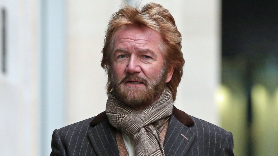 Noel Edmonds Wiki, TV Shows, Age, Height, Music Group - ABTC