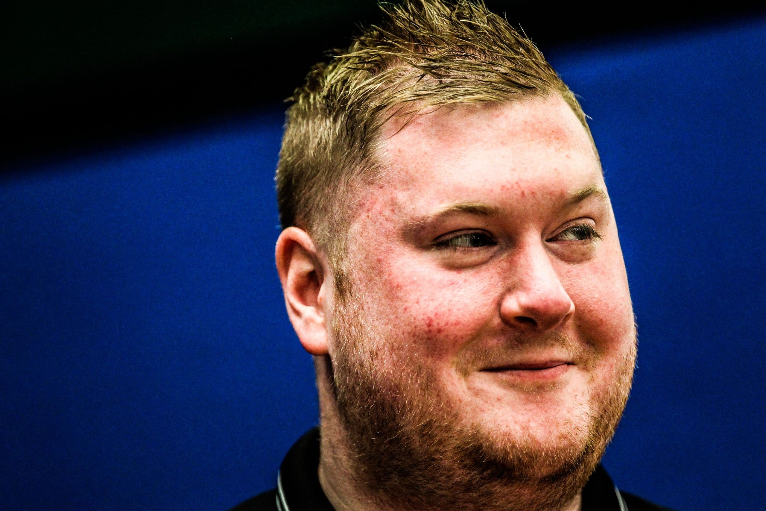 What Darts does Ricky Evans use? What weight darts does Ricky Evans use