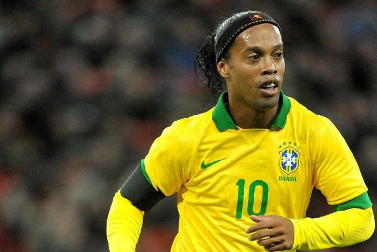 Does Ronaldinho have a child? How much kids does Ronaldinho have? - ABTC