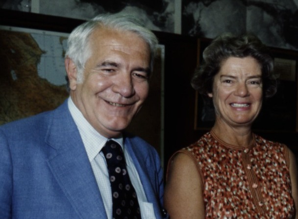 Kathleen Carroll Reasoner: Who Is Harry Reasoner's First Wife? - ABTC