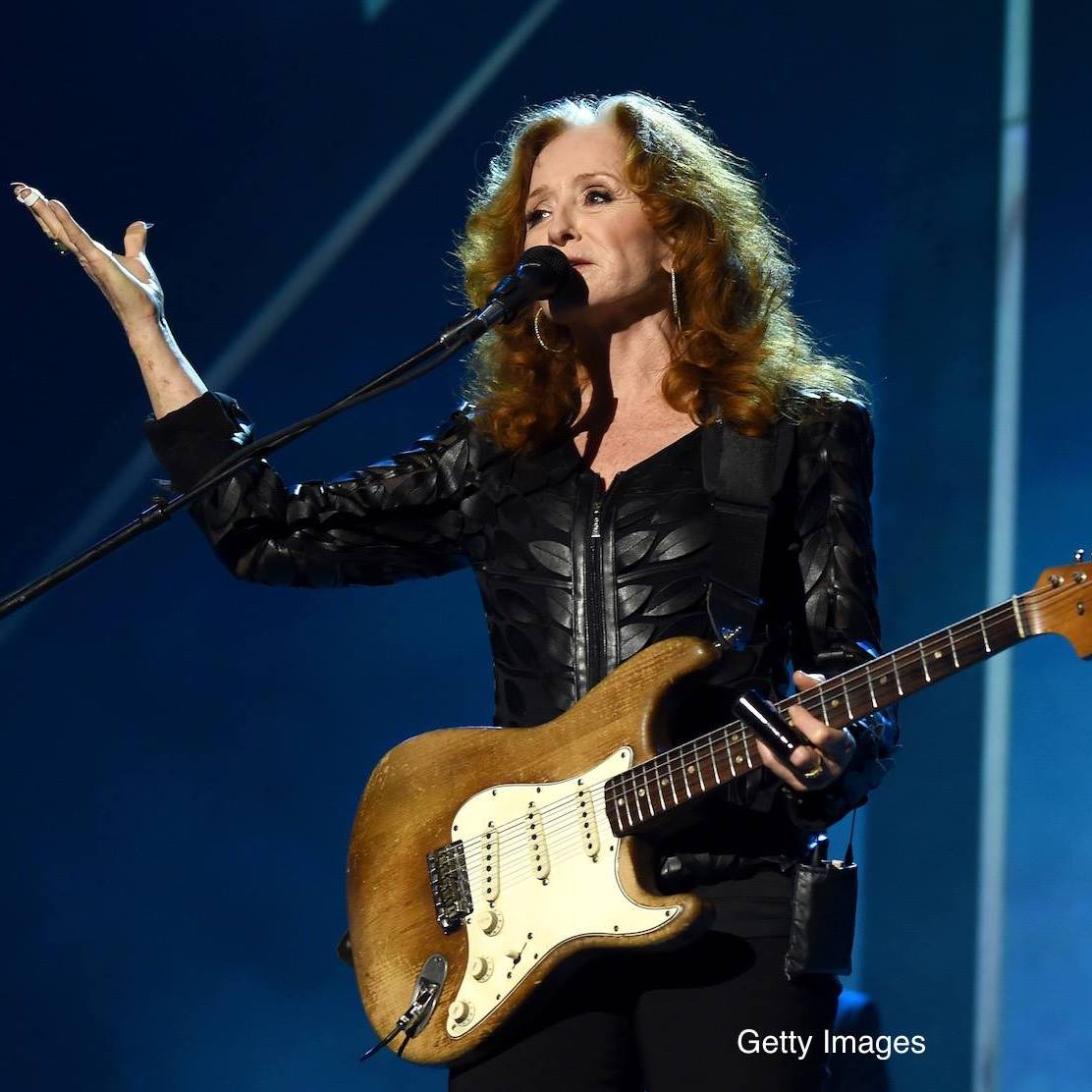 Who Is Bonnie Raitt Married To Now? - ABTC