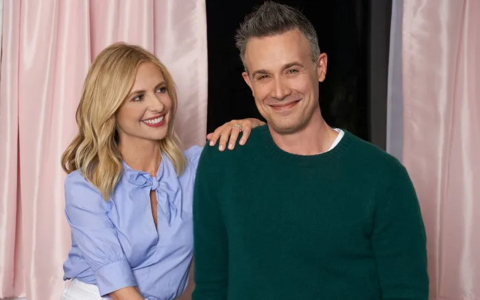 Sarah Michelle Gellar and Freddie Prinze Jr