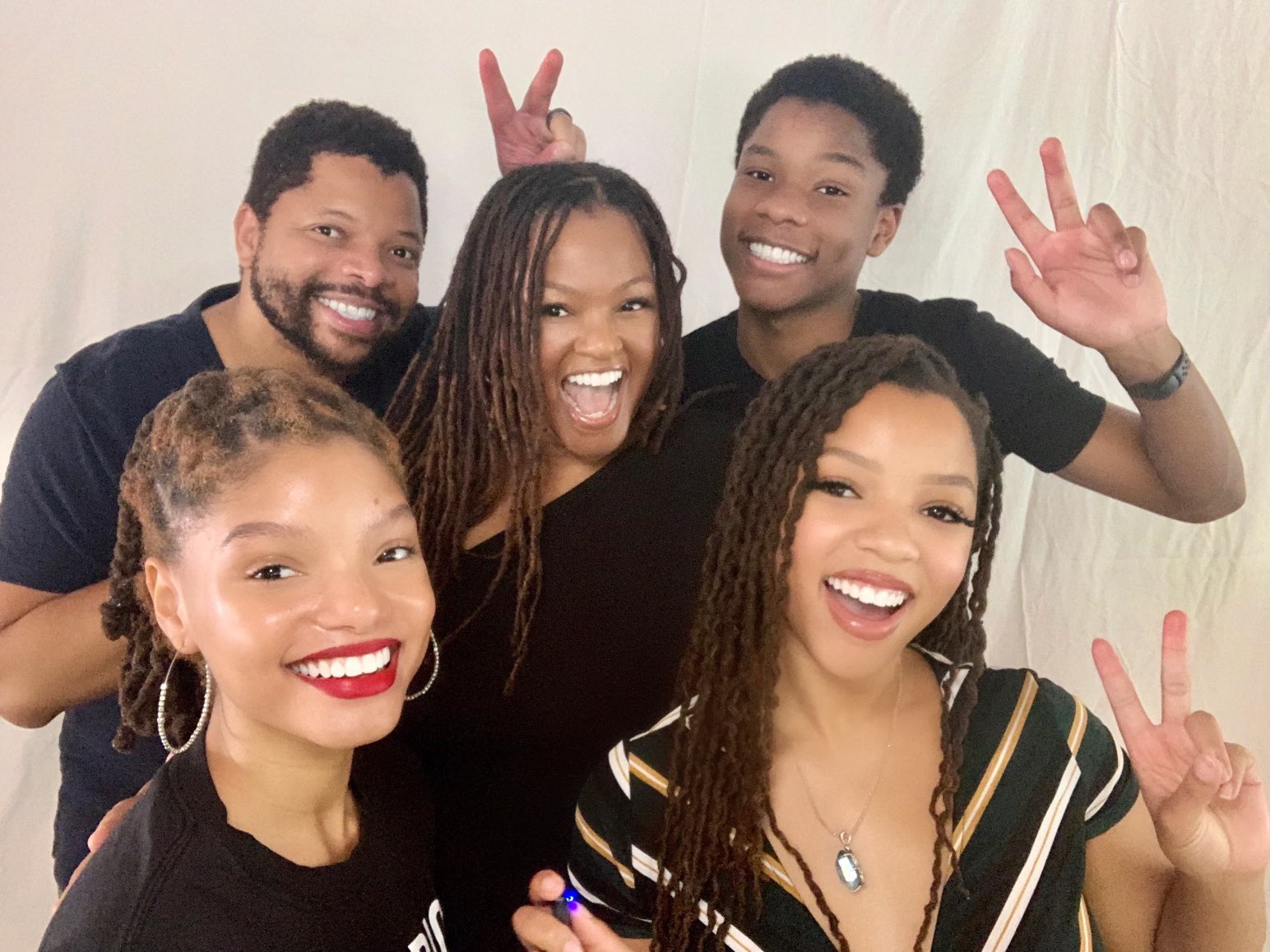 Halle Bailey Parents: Who Are Halle Bailey's Parents? - ABTC