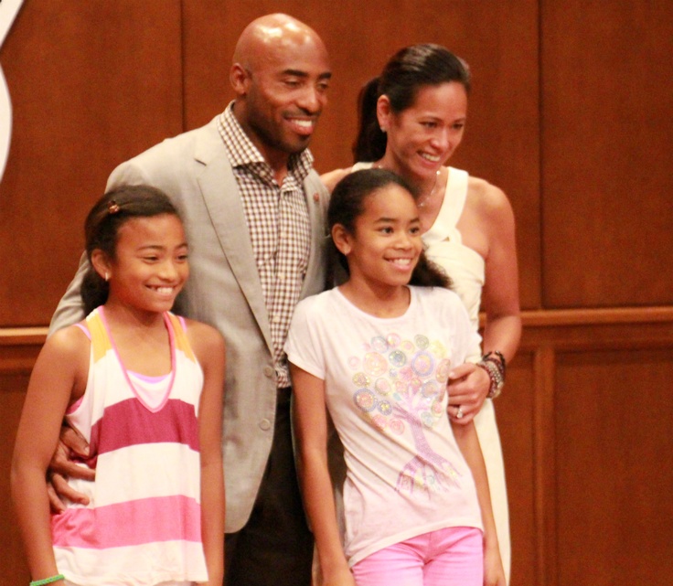 Ronde Barber Wife Claudia Barber Is Fond Of Charity