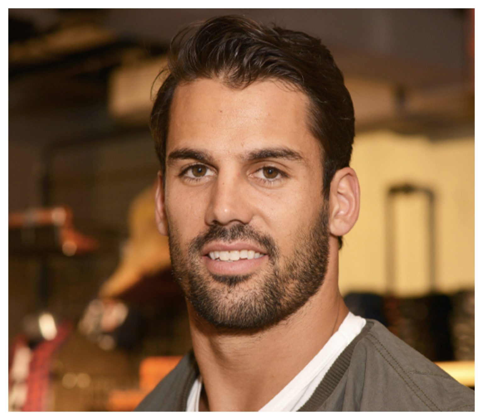 Is Eric Decker married? Who is Eric Decker's wife? ABTC