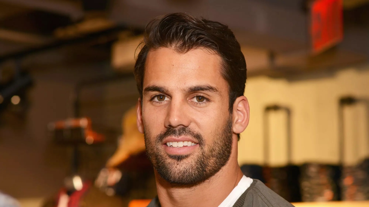 Eric Decker Net Worth How much are the Deckers worth? ABTC