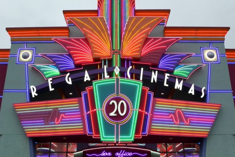 how-many-locations-does-regal-cinemas-have-how-many-regal-theaters-are