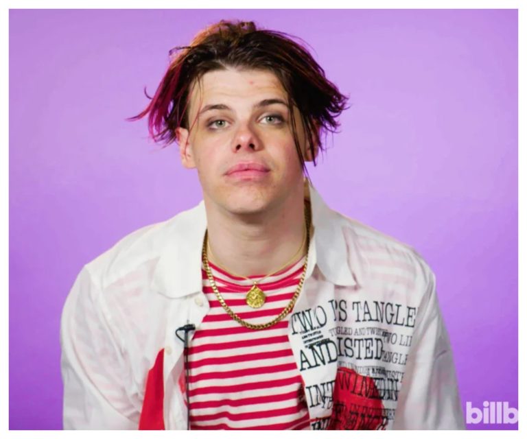 YUNGBLUD Gender, Age, Merch, Albums, Real Name ABTC