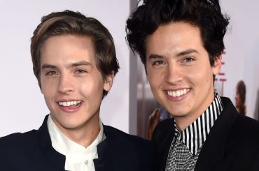 Sprouse Twins Age: Which Sprouse twin is older? - ABTC