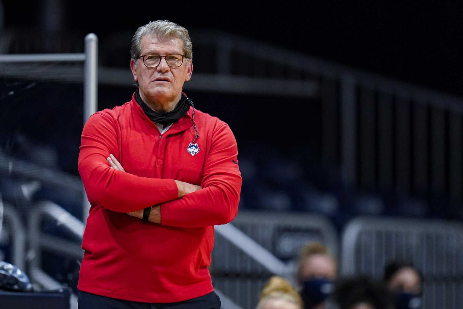 Geno Auriemma salary What is Geno Auriemma's salary? ABTC