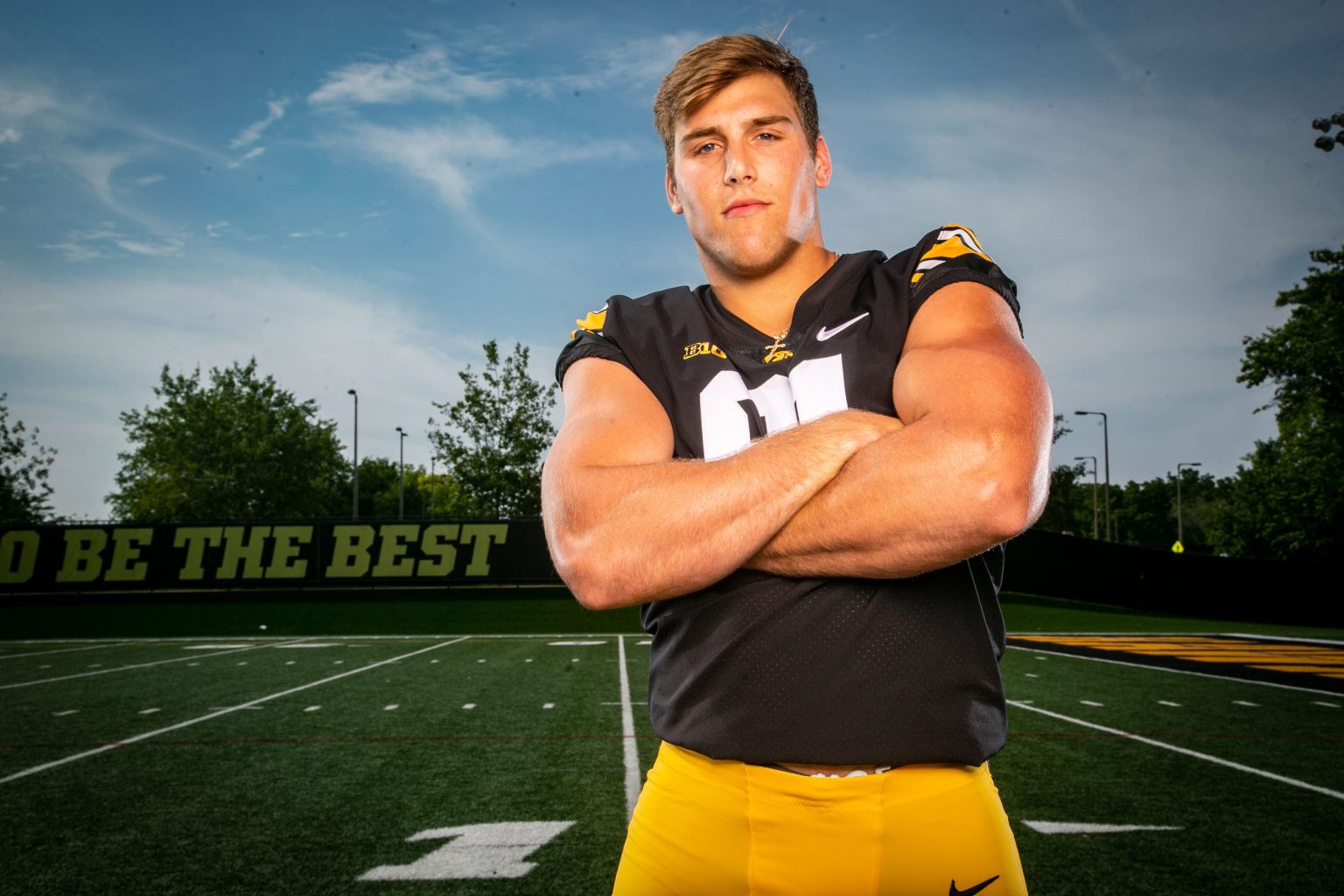 Lukas Van Ness Nfl Draft 40 Time Scouting Report Position Abtc