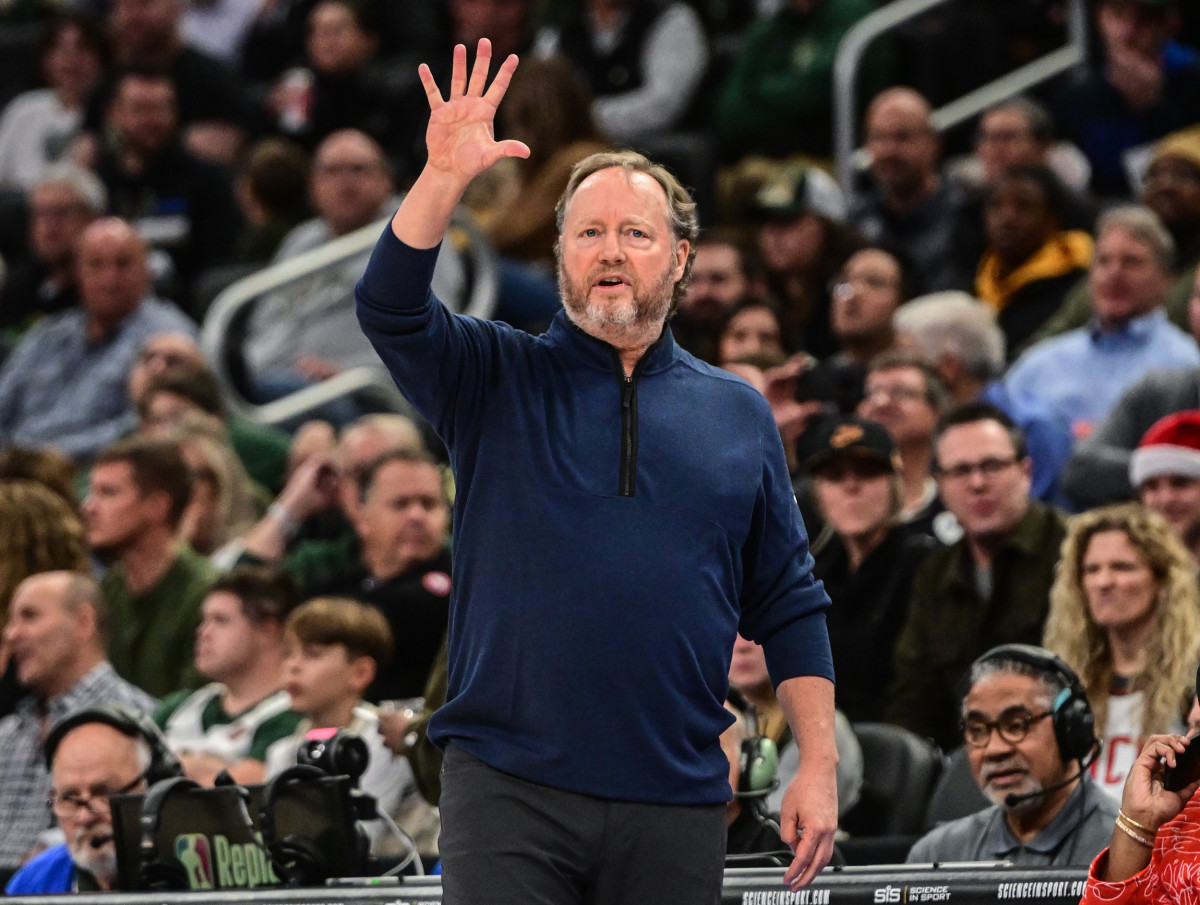 Mike Budenholzer Age, Height, High School, College, Teams Coached ...