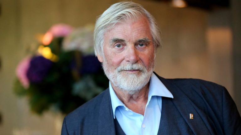 Peter Simonischek Age, Height, Movies and TV Shows, Young, Family - ABTC
