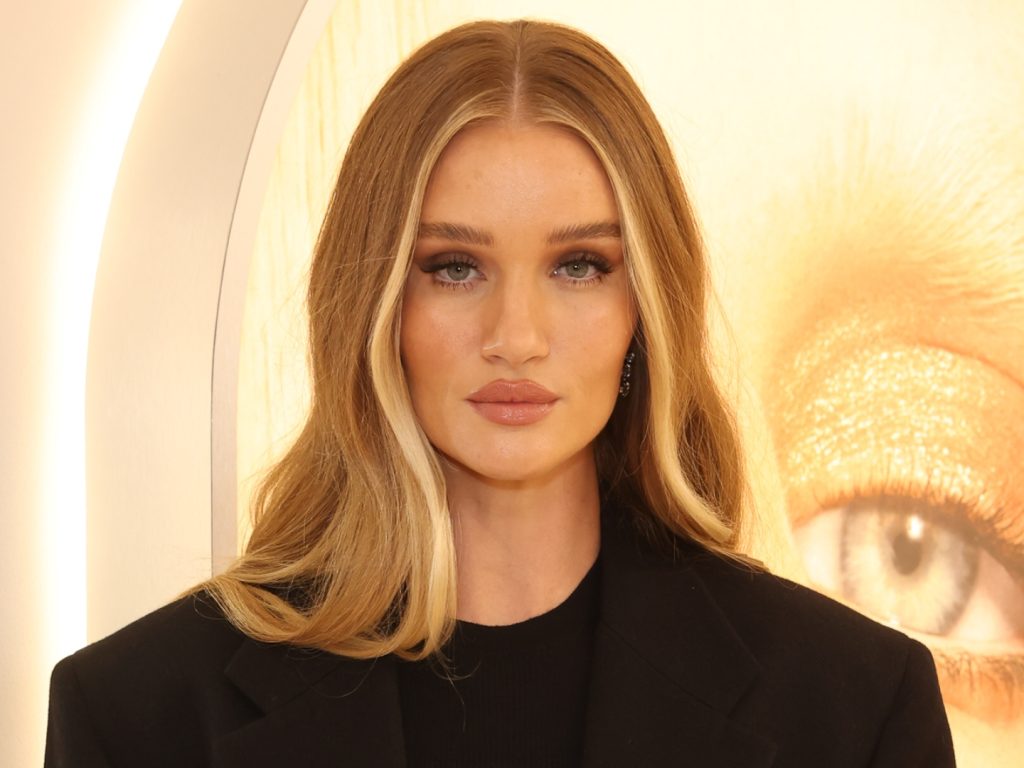 Rosie Huntington-Whiteley Age: How old is Rosie Huntington-Whiteley? - ABTC