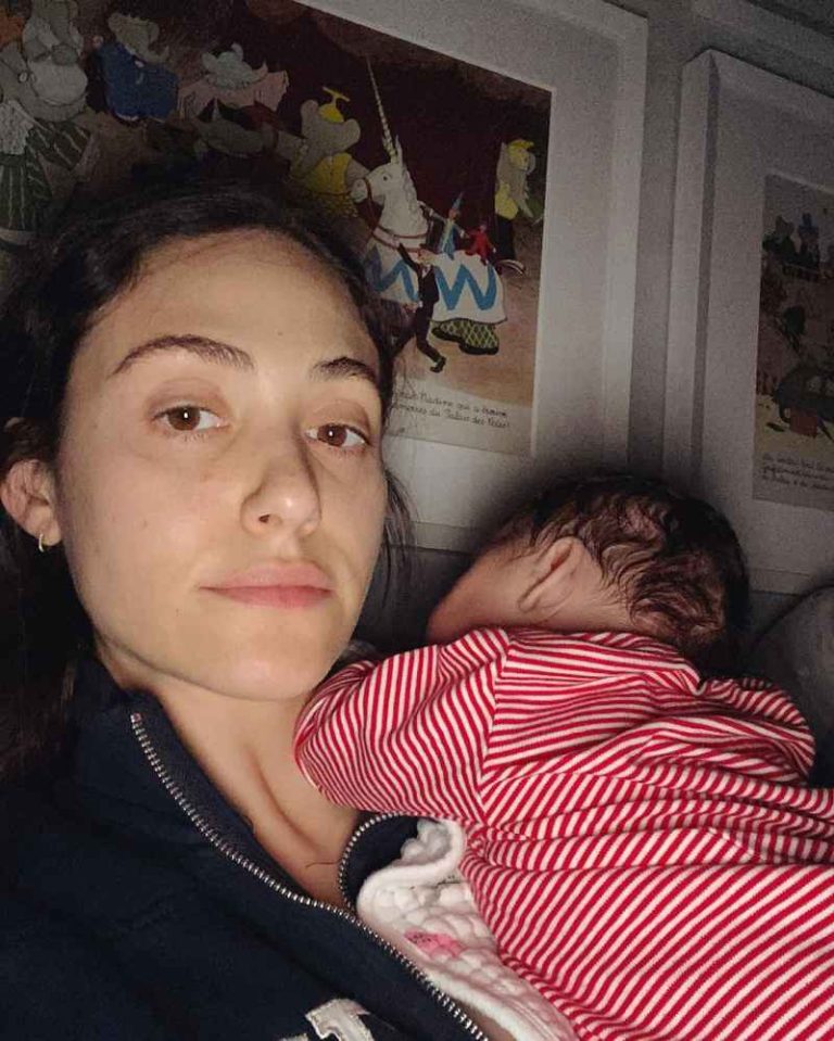 Emmy Rossum Children: Does Emmy Rossum Have Kids? - ABTC