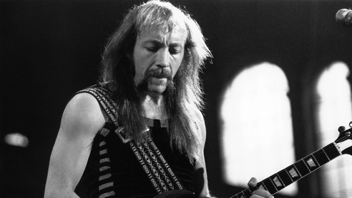 Legendary Guitarist And Singer Tony McPhee Of The Groundhogs Passes