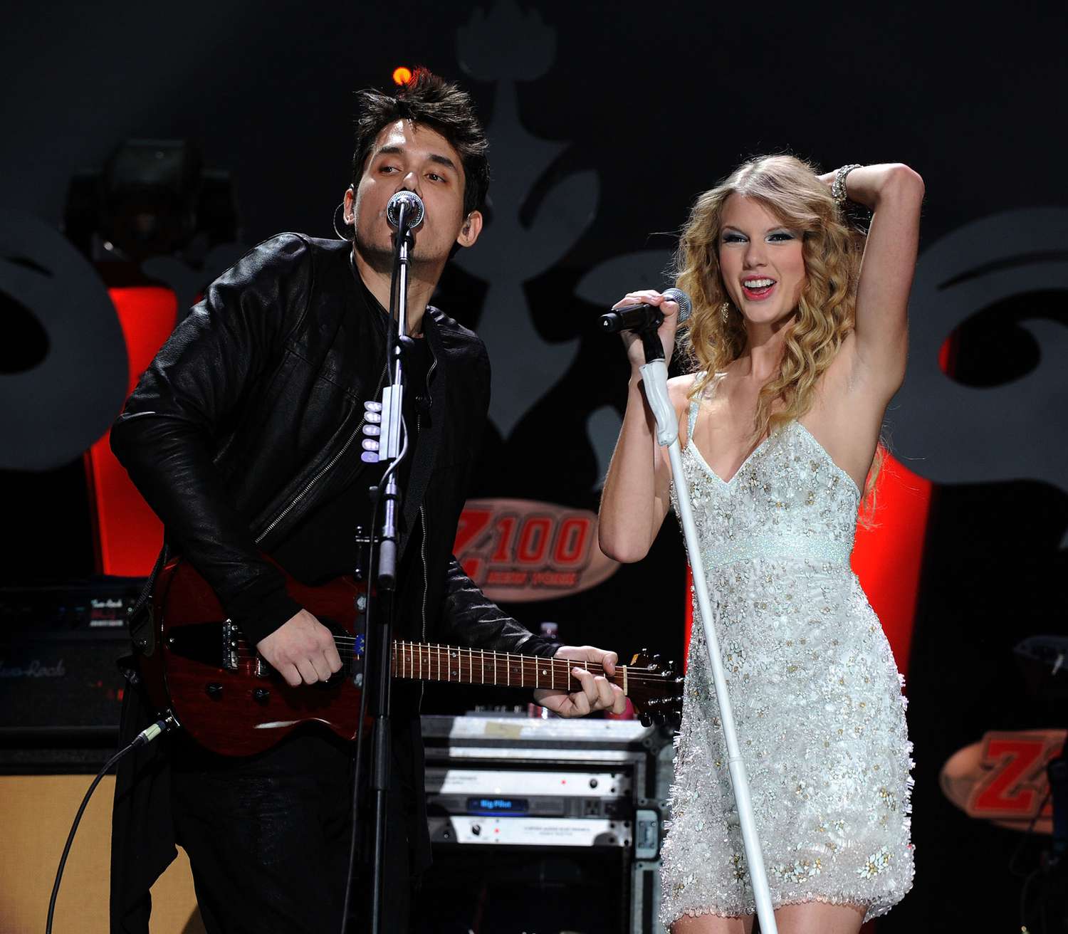 When did Taylor Swift date John Mayer? ABTC